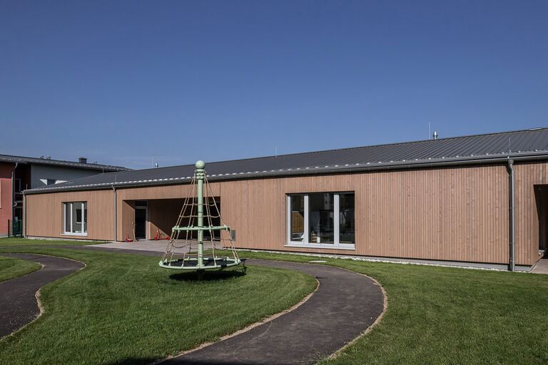 13-013_kiga-bad-wimsbach_2024_architektur-josef-edlinger-_by-lichtguss_at_weboptimiert