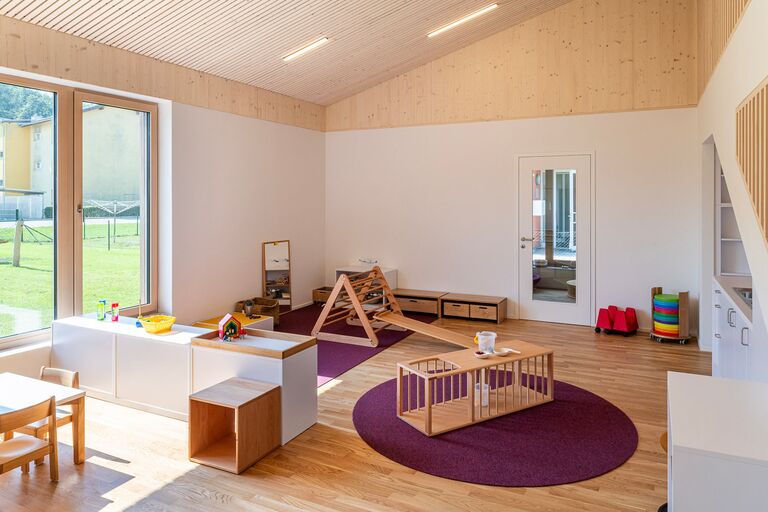 50-050_kiga-bad-wimsbach_2024_architektur-josef-edlinger-_by-lichtguss_at_weboptimiert