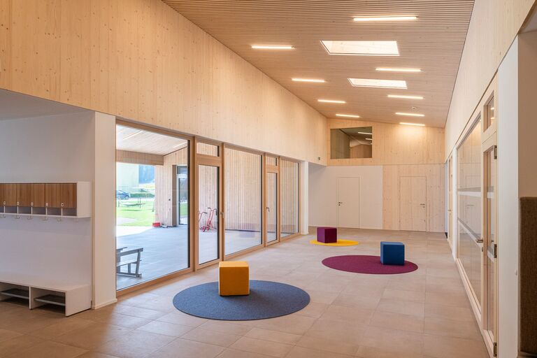 60-060_kiga-bad-wimsbach_2024_architektur-josef-edlinger-_by-lichtguss_at_weboptimiert