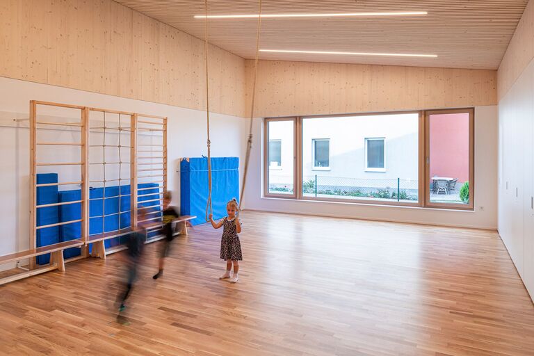 95-095_kiga-bad-wimsbach_2024_architektur-josef-edlinger-_by-lichtguss_at_weboptimiert