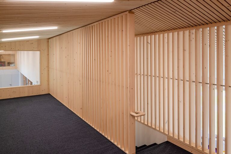 72-072_kiga-bad-wimsbach_2024_architektur-josef-edlinger-_by-lichtguss_at_weboptimiert